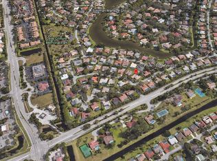 2011 NW 103rd Ter, Coral Springs, FL 33065