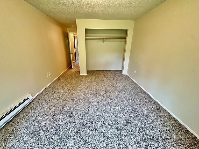 Riverside Manor — Photo 129