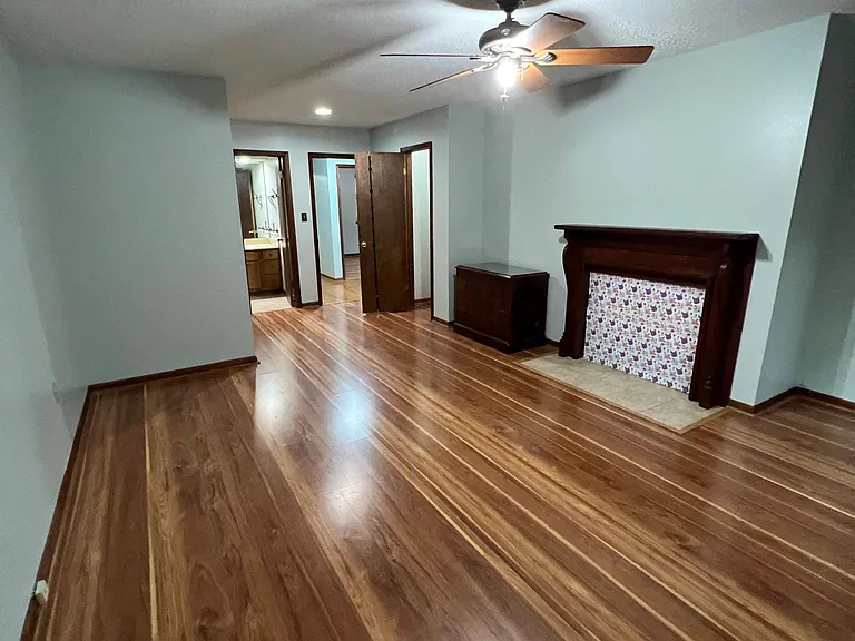 12125 Pleasant Tree Dr — Photo 13