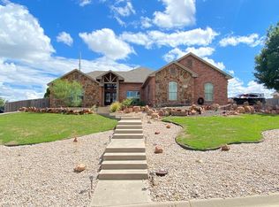 6009 Warwick Dr, San Angelo, TX 76901
