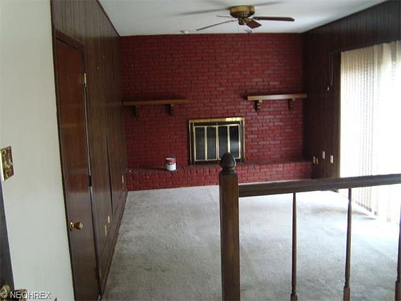3rd image of 13534 Sherwood Cir