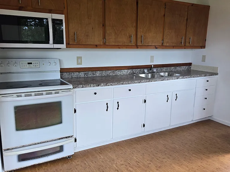 Pohaku Cir — Photo 1