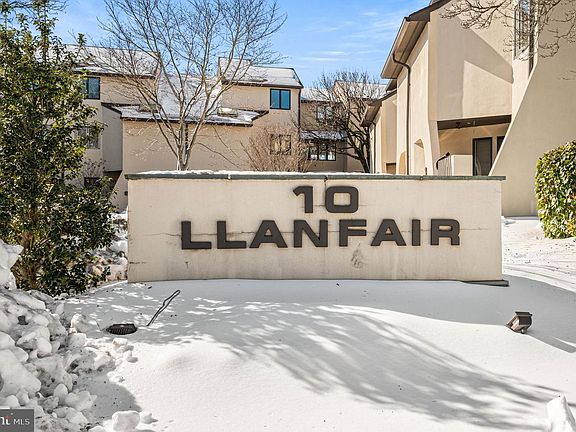 2nd image of 10 Llanfair Rd Unit 9