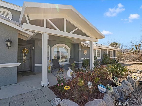 5th image of 1237 Mono Rd