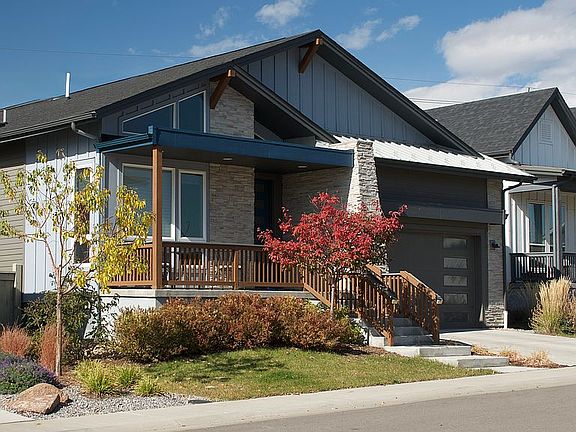 2nd image of 907 Sage Ct