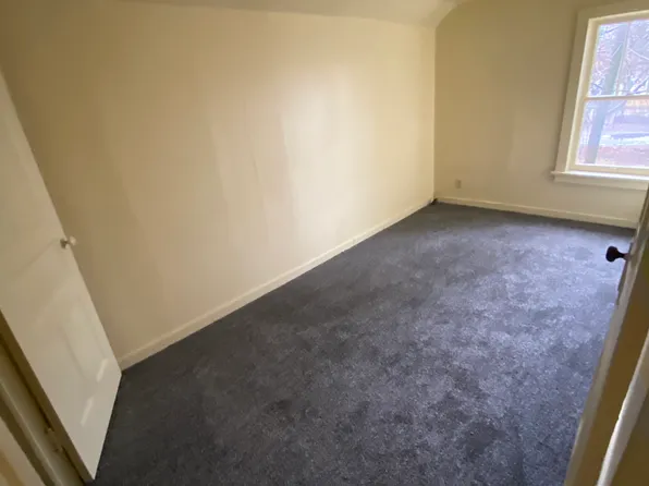 209 York St, Michigan City, IN 46360