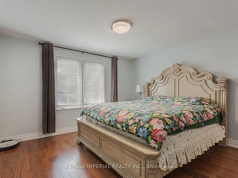 48 Carlton Rd — Photo 13