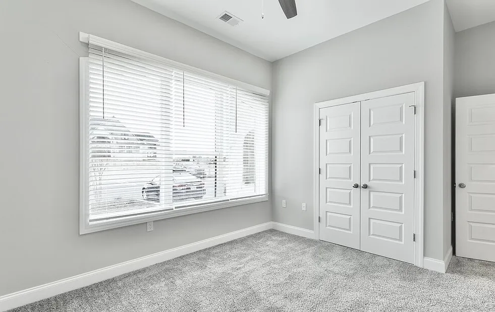 1530 East Pointe Blvd NE - 103 — Photo 3