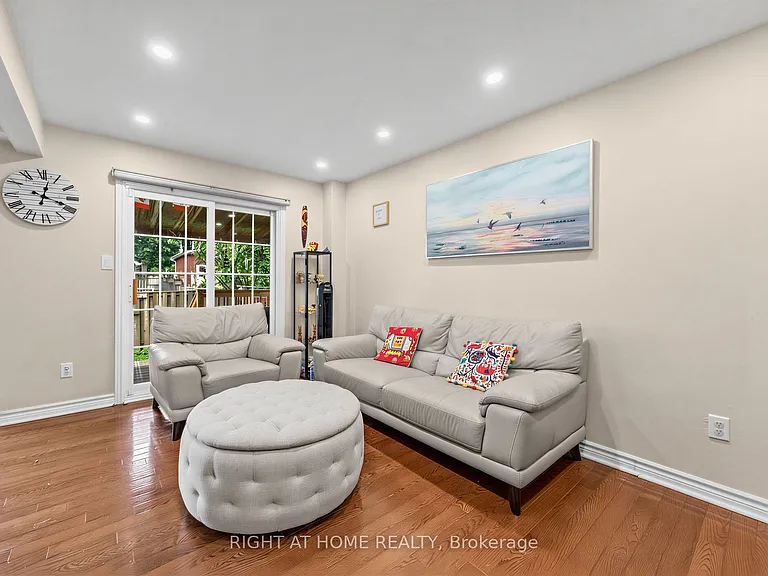 1663 Tawnberry St — Photo 18