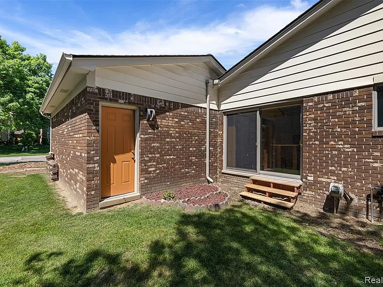 2981 Powderhorn Ridge Rd — Photo 8