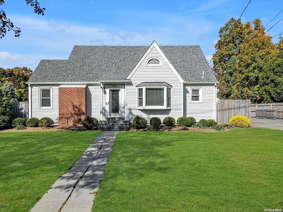 1st image of 410 10th Avenue