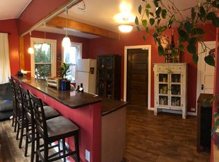 130 N State St, Newtown, PA 18940