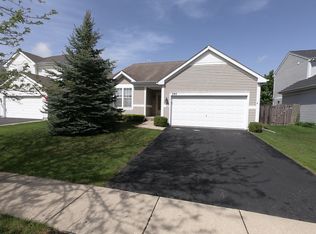 380 Havenwood Dr, Round Lake, IL