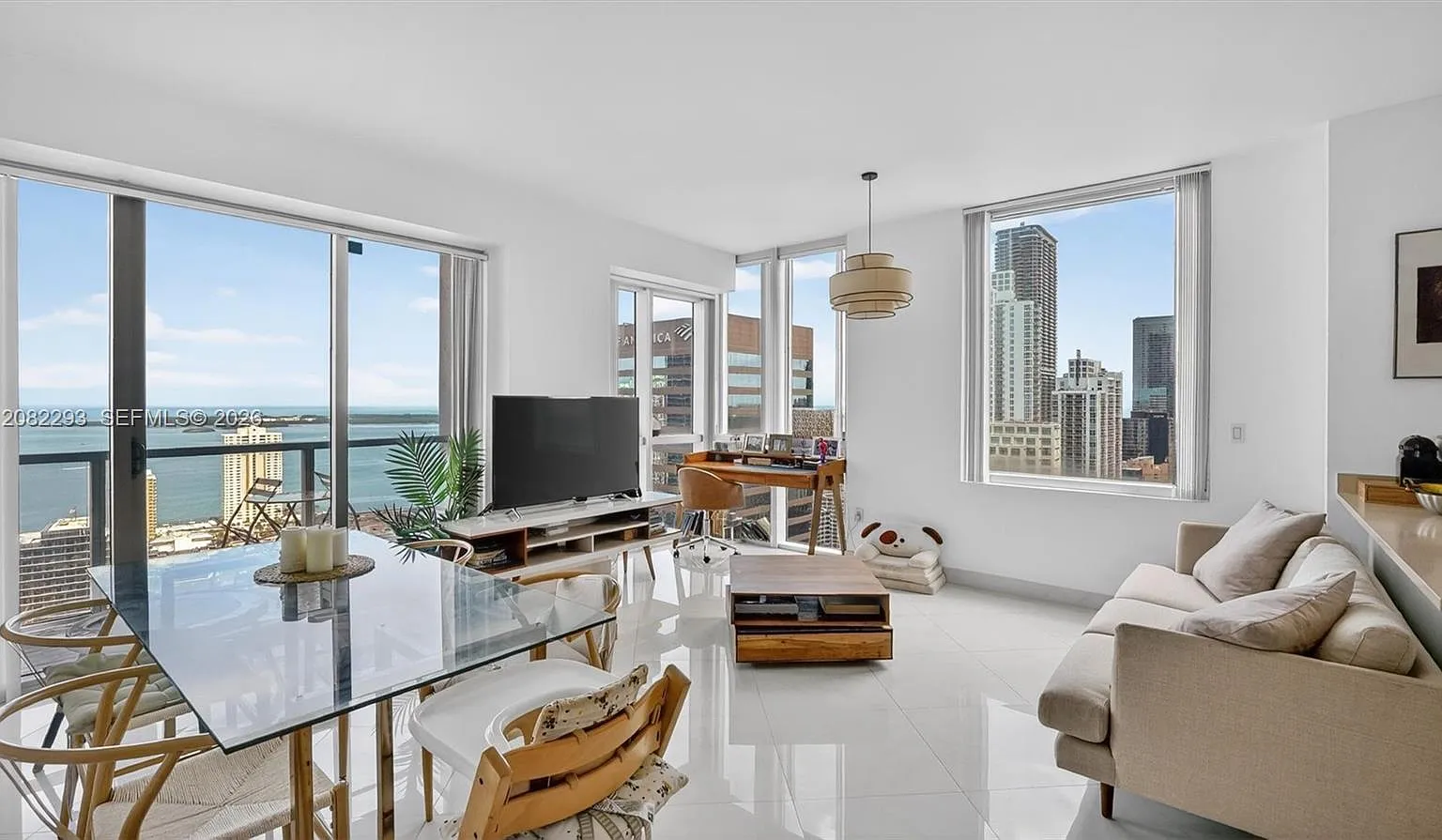 500 Brickell East Condo — Photo 3