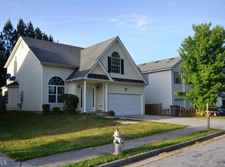 2927 Two Lake Cir, College Park, GA 30349