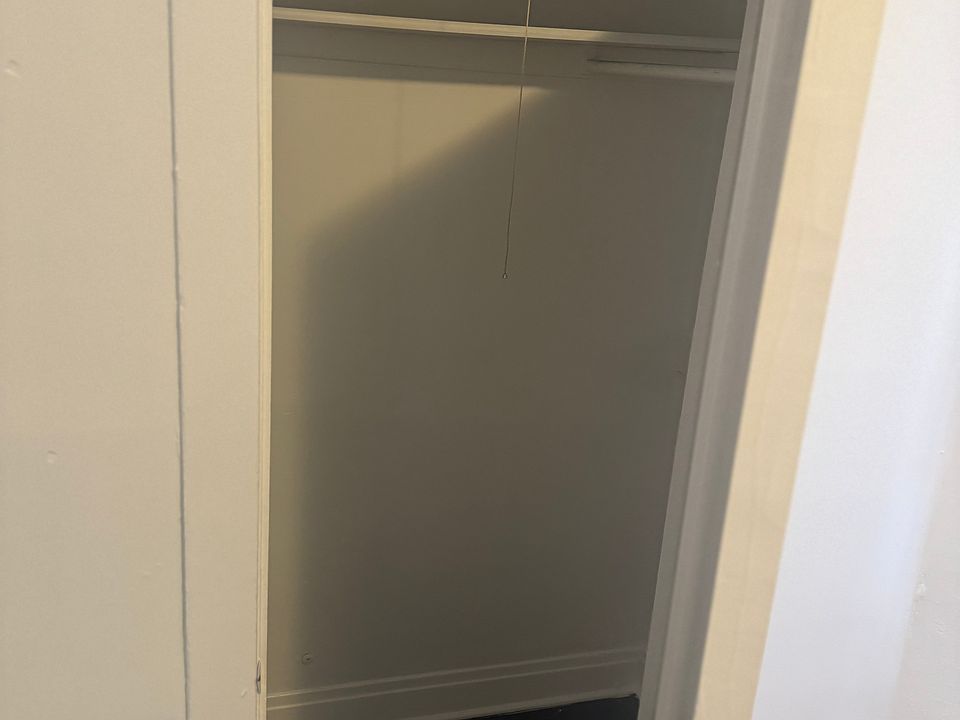 closet bd1