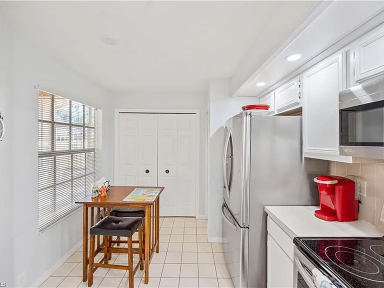 13046 Amberley Ct #602RA — Photo 5