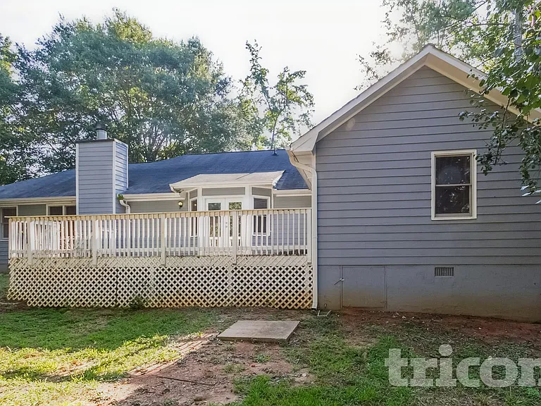 2965 Windcrest Dr — Photo 15