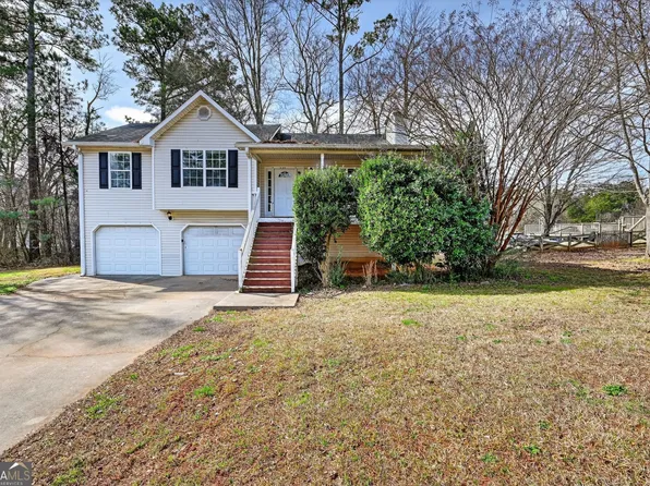 107 Chief Ct, Rockmart, GA 30153