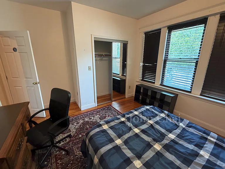 37 Egremont Rd #1 — Photo 9