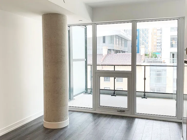 77 Shuter St #513 — Photo 11