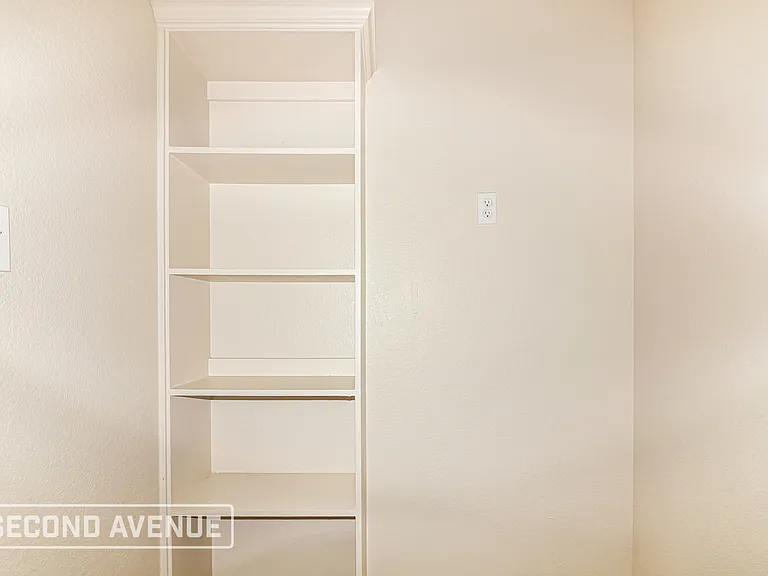 1037 Imperial St — Photo 20