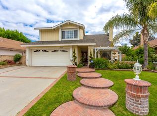 21612 Nutmeg Ln, Santa Clarita, CA 91350