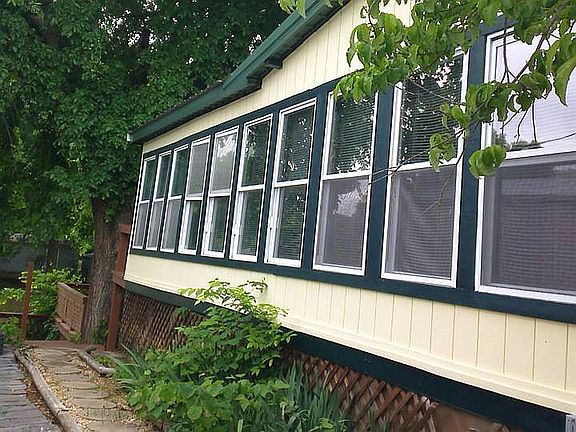 Many windows in Florida Room