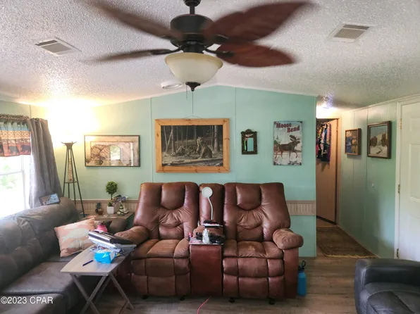 12842 NW State Road 20, Bristol, FL 32321