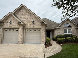 6655 Rapidan River Rd, Hixson, TN 37343