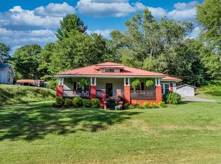 195 Isabella Ave, Copperhill, TN 37317