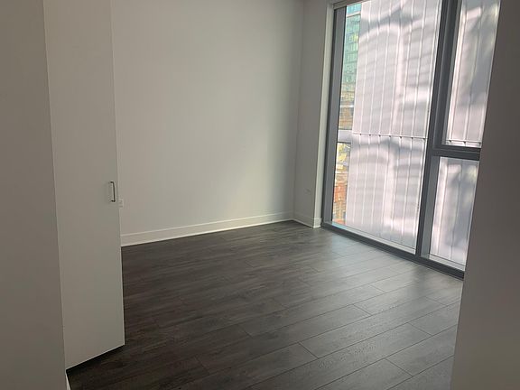 3rd image of 437 N Orleans St #1101