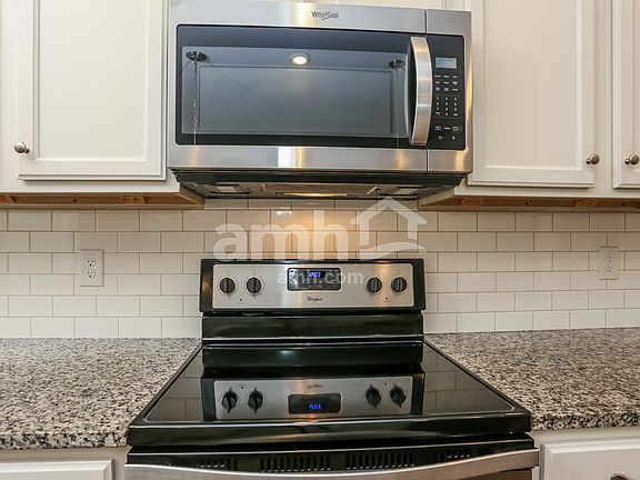 4th image of 422 Oscar Way
