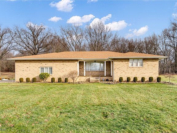 2nd image of 213 Struthers Liberty Rd