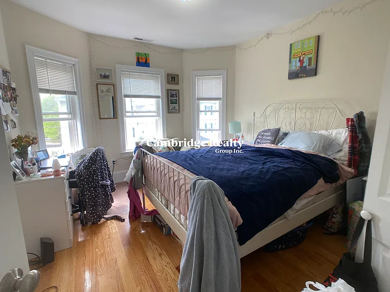 24 Willard Ave #3A — Photo 11