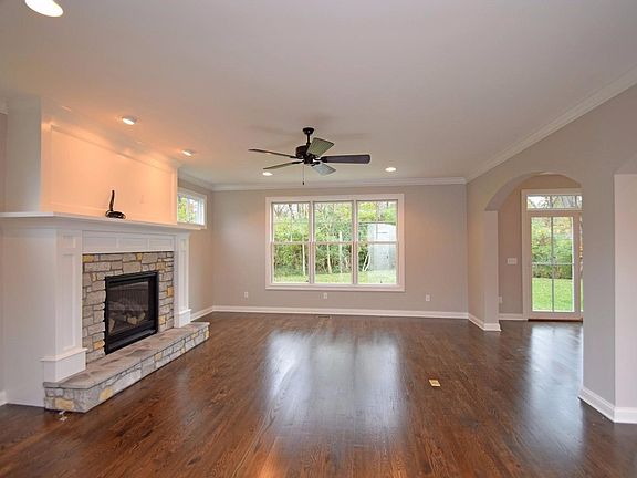 2nd image of 7223 Jethve Ln