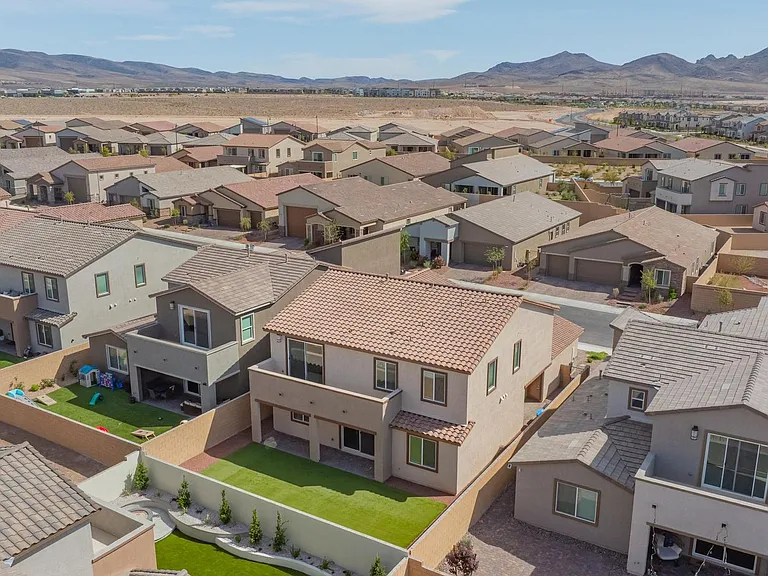 3546 Luciana Glen Ave — Photo 48