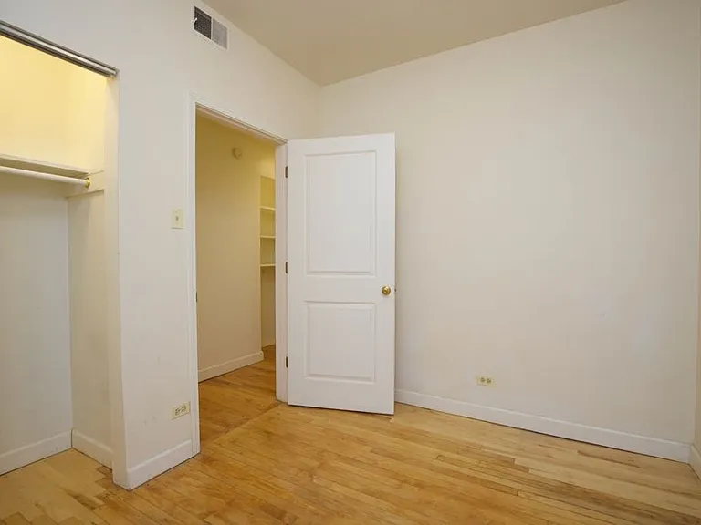6713 N Sheridan Rd #N2 — Photo 15