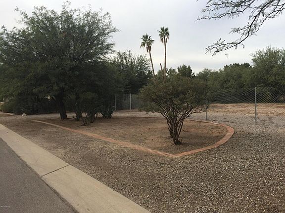2nd image of 6201 E West Miramar Dr
