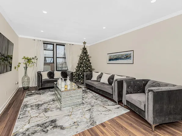 5235 Post Rd APT 5B, Bronx, NY 10471