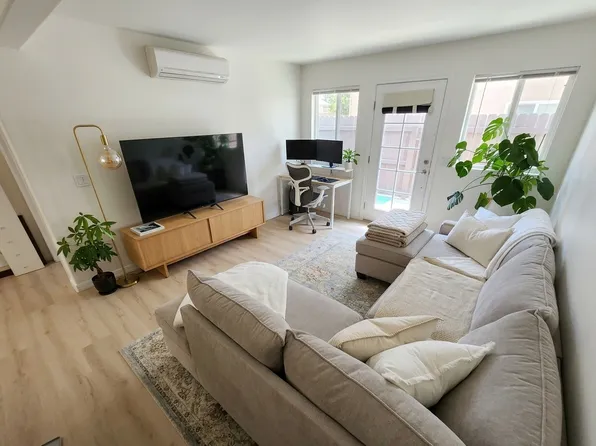 5252 Balboa Arms Dr, San Diego, CA 92117