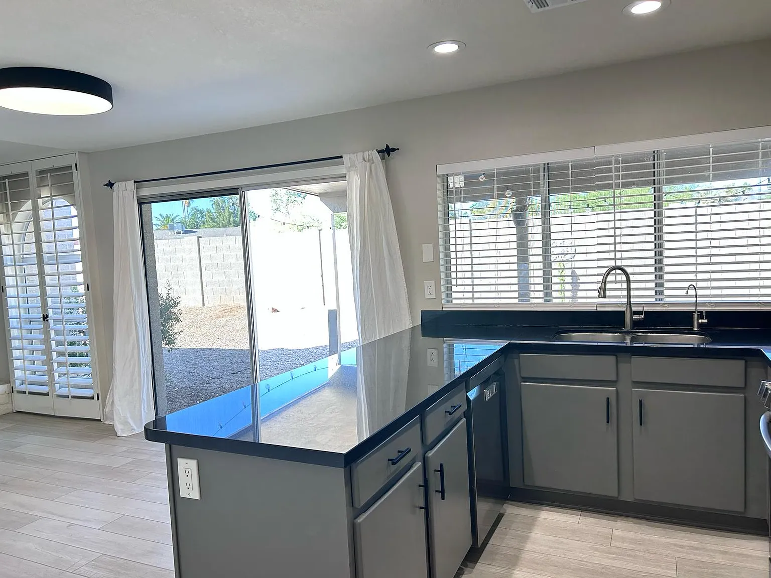 3 bed, 1440 sqft, $2,895 — Photo 3