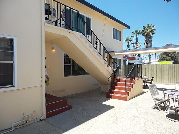 2nd image of 1234 30th St APT 2