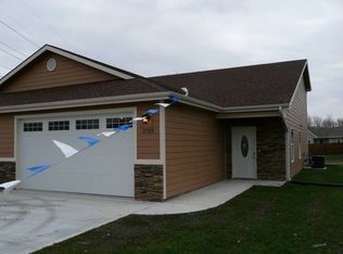 2723 Buttonwood Dr, Manhattan, KS 66502