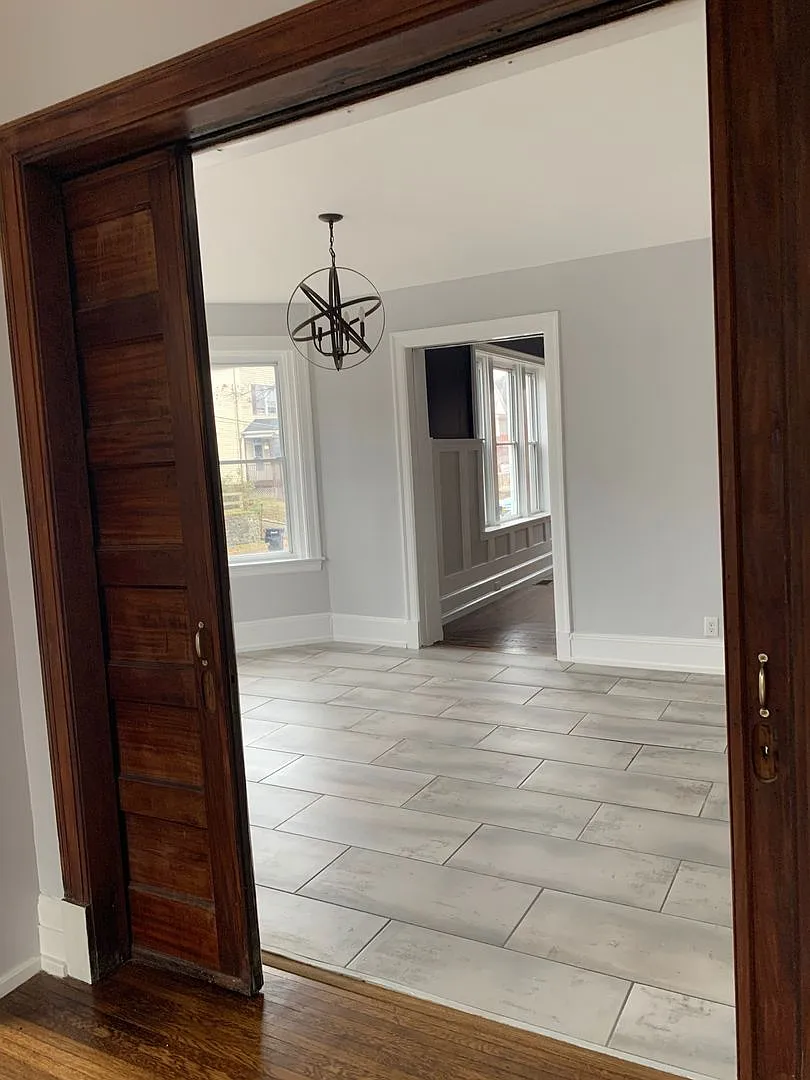 6 Bed 3.5 Bath Beautiful Historic home in Avondale!! — Photo 3