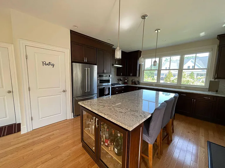 56 Green Meadow Dr — Photo 8
