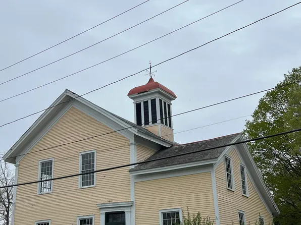 2728 Ny State Rte #22, Essex, NY 12936