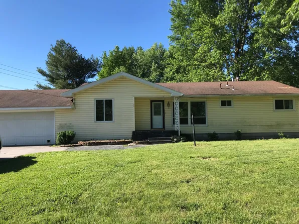 4052 W Farm Road 102, Springfield, MO 65803