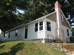 19 Gates Ln, Worcester, MA 01603