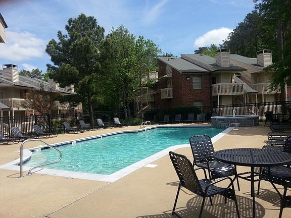 5th image of 3208 St Martins Trl APT 1815